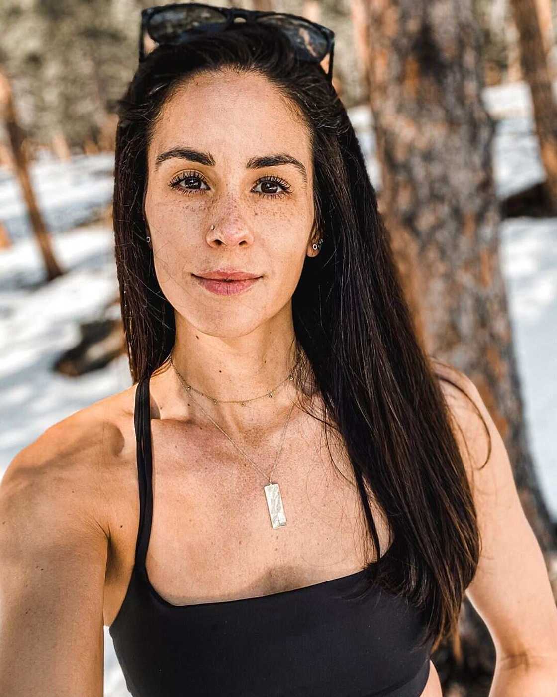 Kelli Tennant Kelli Tennant