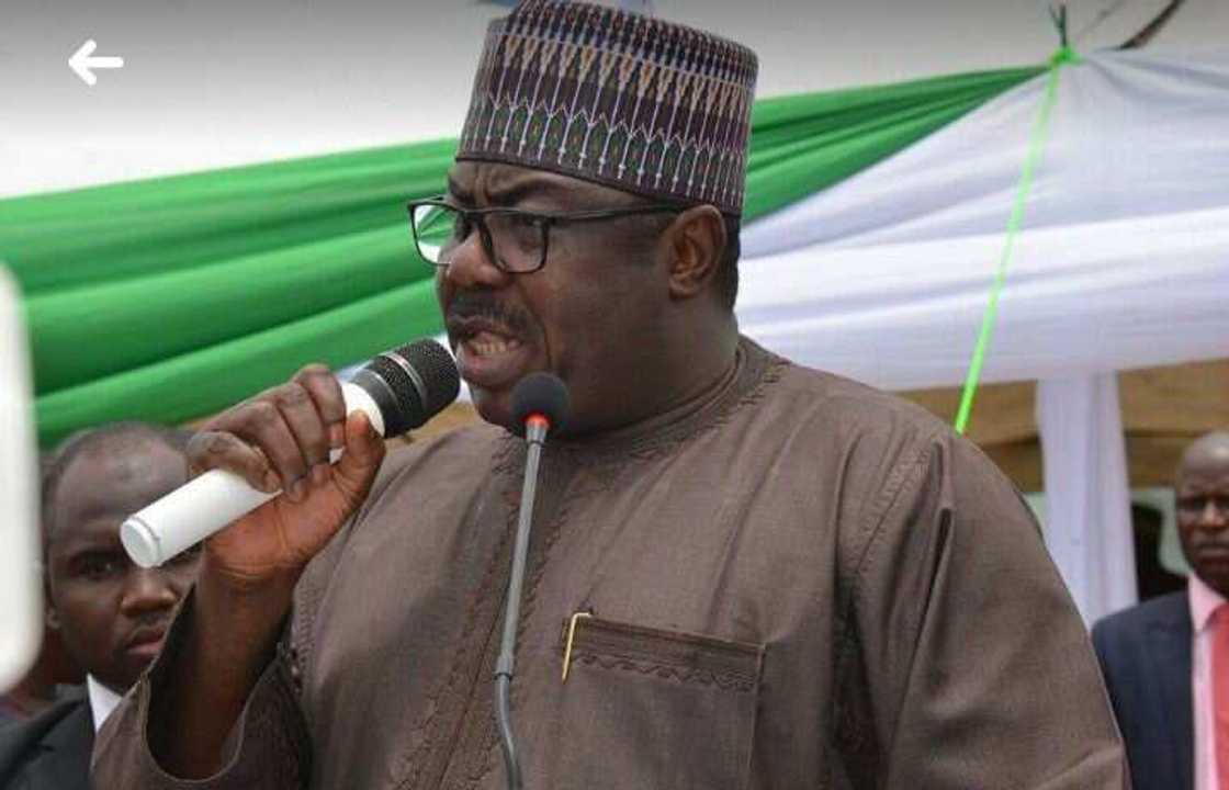 Jerin Ministocin Buhari da Basu da Takardar NYSC da Kuma Dalilan da Suka Jawo Jerin Ministocin Buhari da Basu da Takardar NYSC da Kuma Dalilan da Suka Jawo