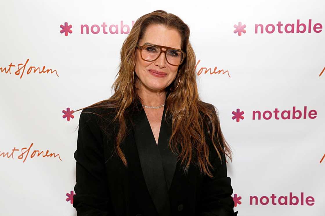 Brooke Shields in New York City. Brooke Shields in New York City.