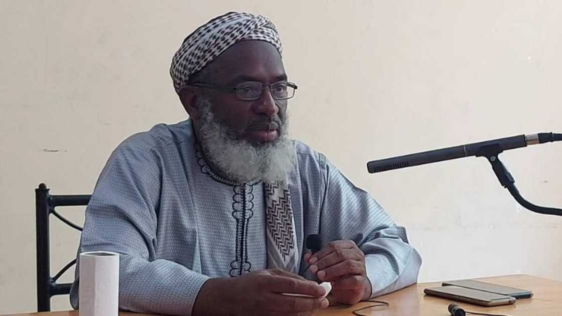 Sheikh Gumi Stops Mediating for Armed Bandits Sheikh Gumi Stops Mediating for Armed Bandits