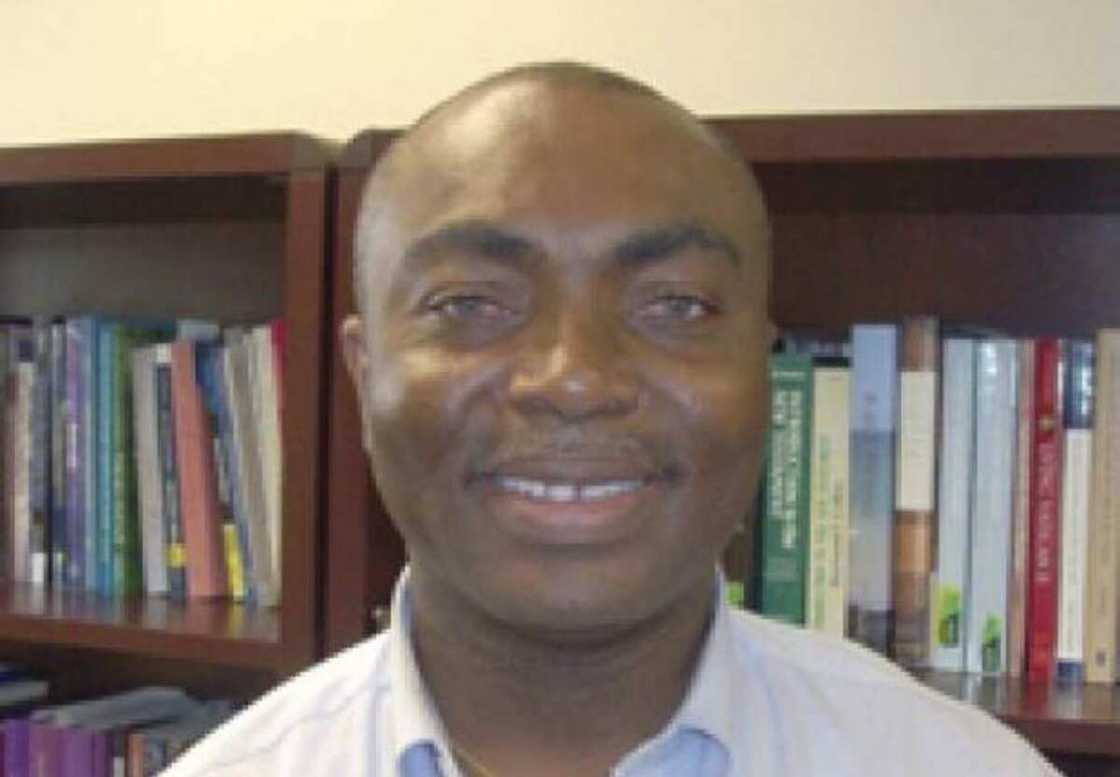 Farfesa Iwuchukwu Farfesa Iwuchukwu