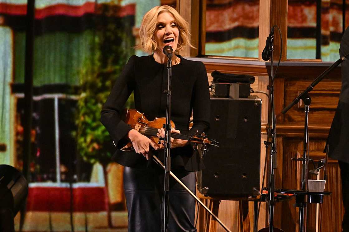 Alison Krauss in Louisville, Kentucky. Alison Krauss in Louisville, Kentucky.