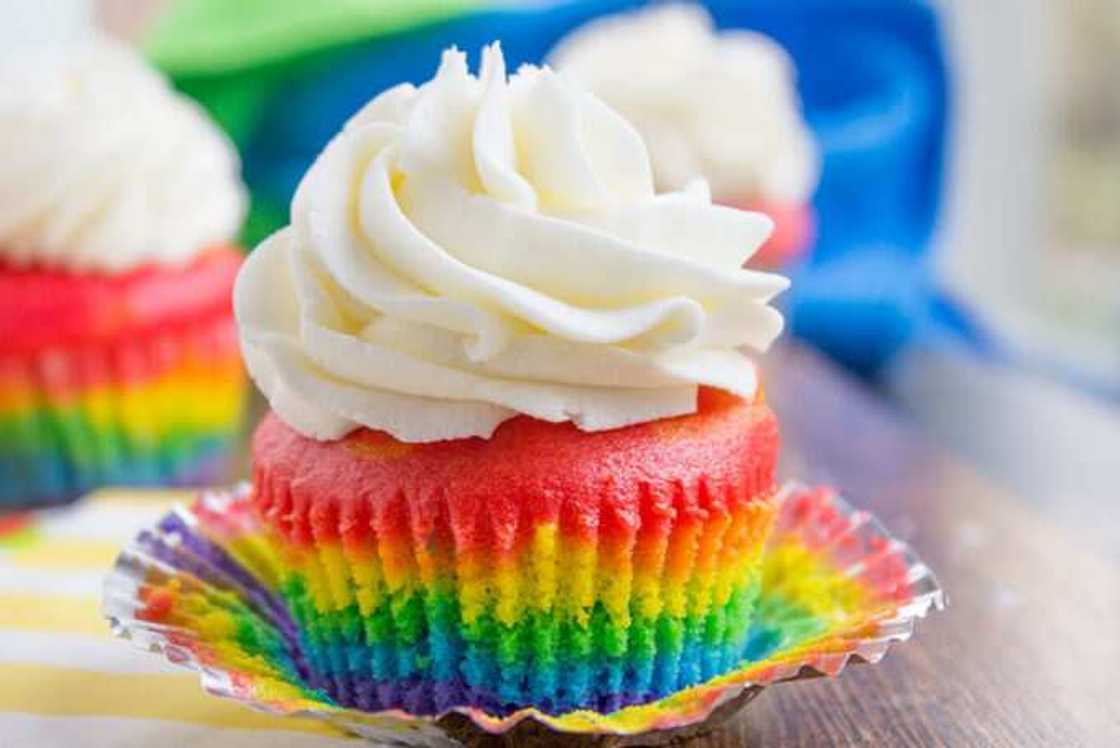 rainbow cupcake rainbow cupcake
