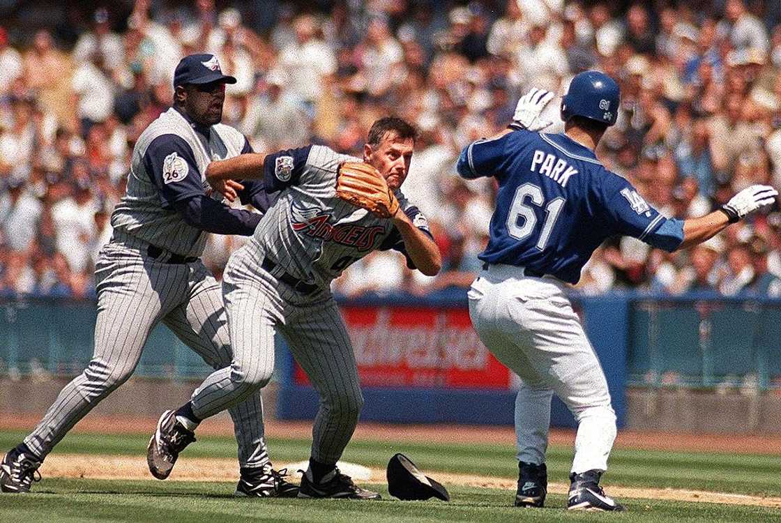 Anaheim Angels pitcher Tim Belcher (C) during a brawl with Los Angeles Dodgers pitcher Chan Ho Park. Anaheim Angels pitcher Tim Belcher (C) during a brawl with Los Angeles Dodgers pitcher Chan Ho Park.