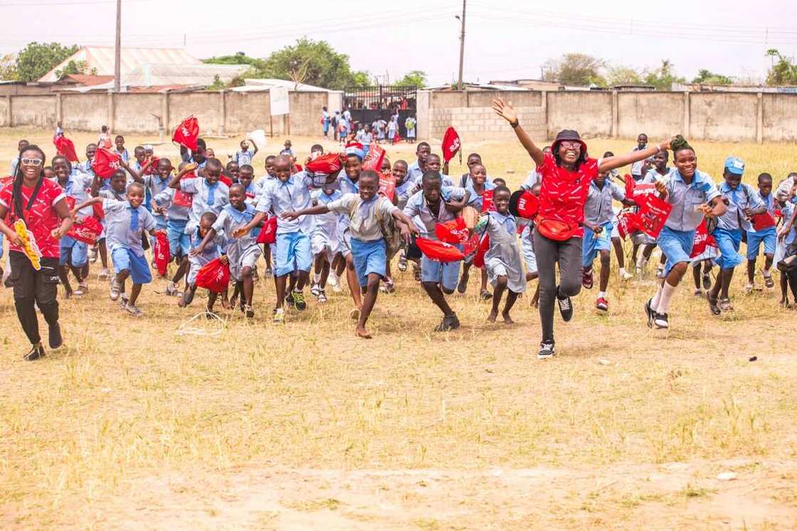 Love Always On: itel Donates Libraries, Educational Materials to Schools in Lagos and Kaduna Love Always On: itel Donates Libraries, Educational Materials to Schools in Lagos and Kaduna