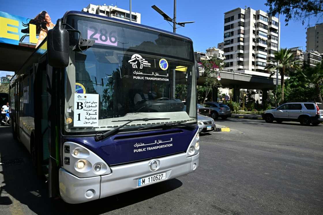 The Lebanese superior  is gripped by chaotic postulation   that pollutes the environment