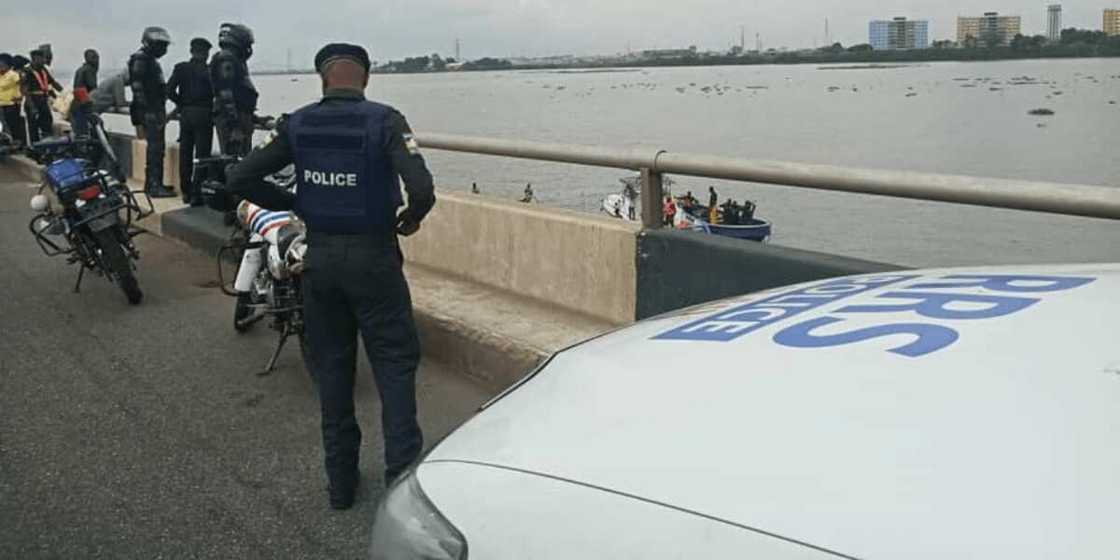 Nigerian police Nigerian police