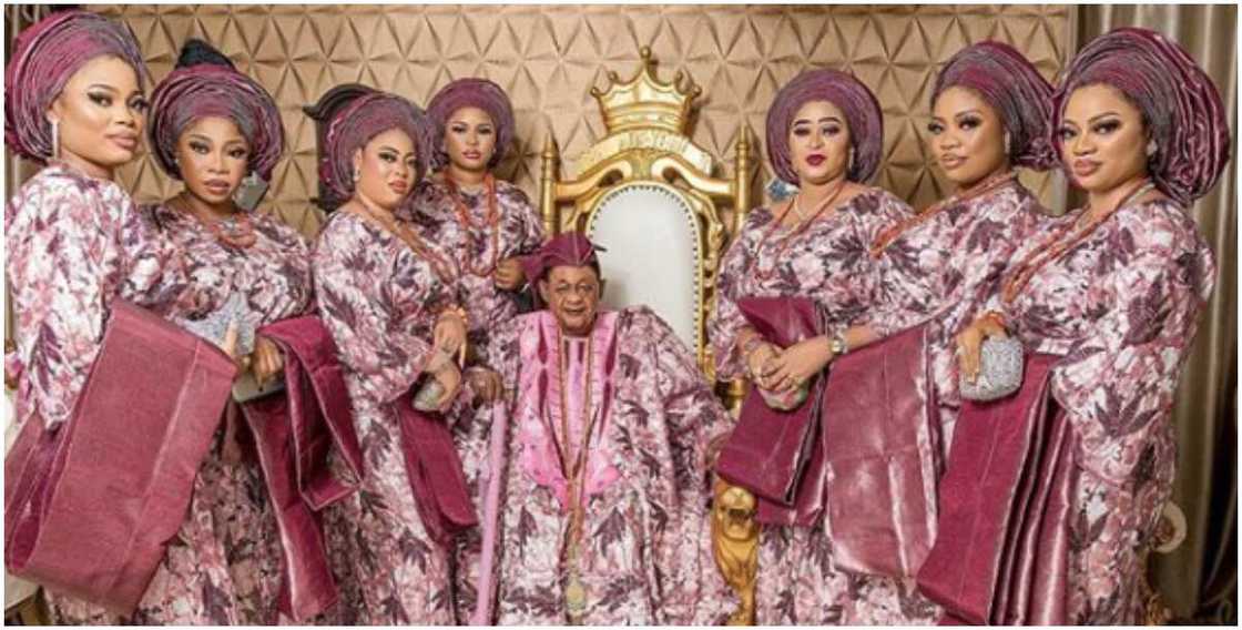 Alaafin of Oyo, Oba Lamidi Adeyemi Alaafin of Oyo, Oba Lamidi Adeyemi