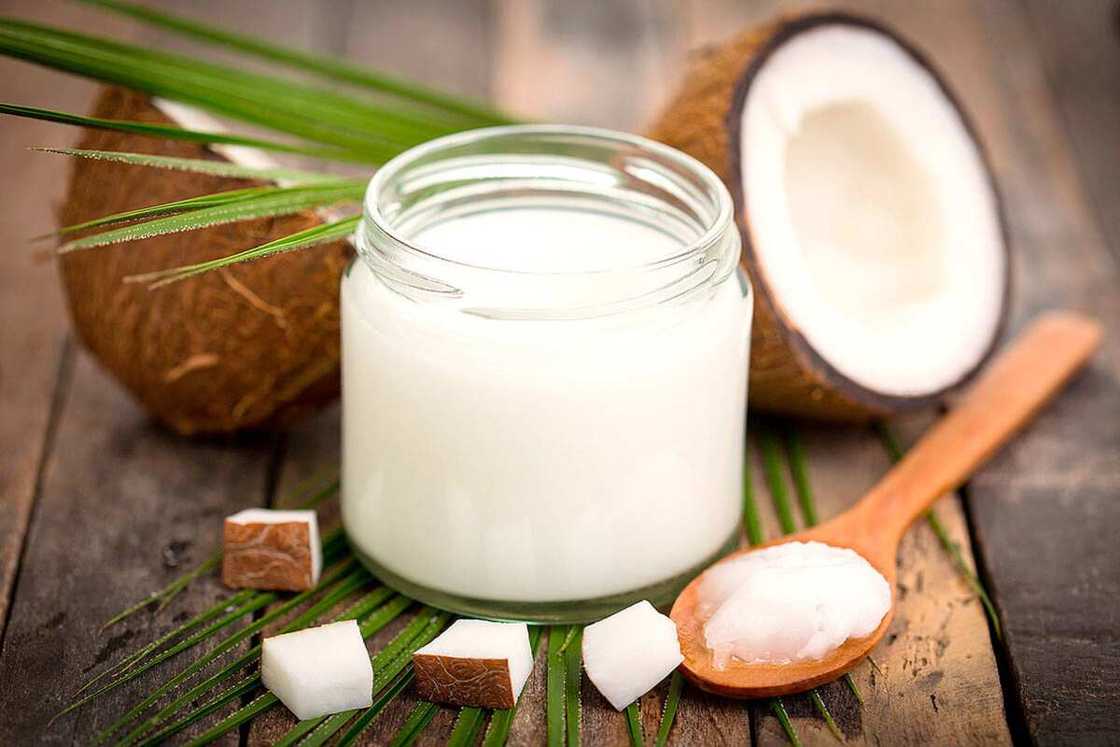 Coconut shampoo Coconut shampoo