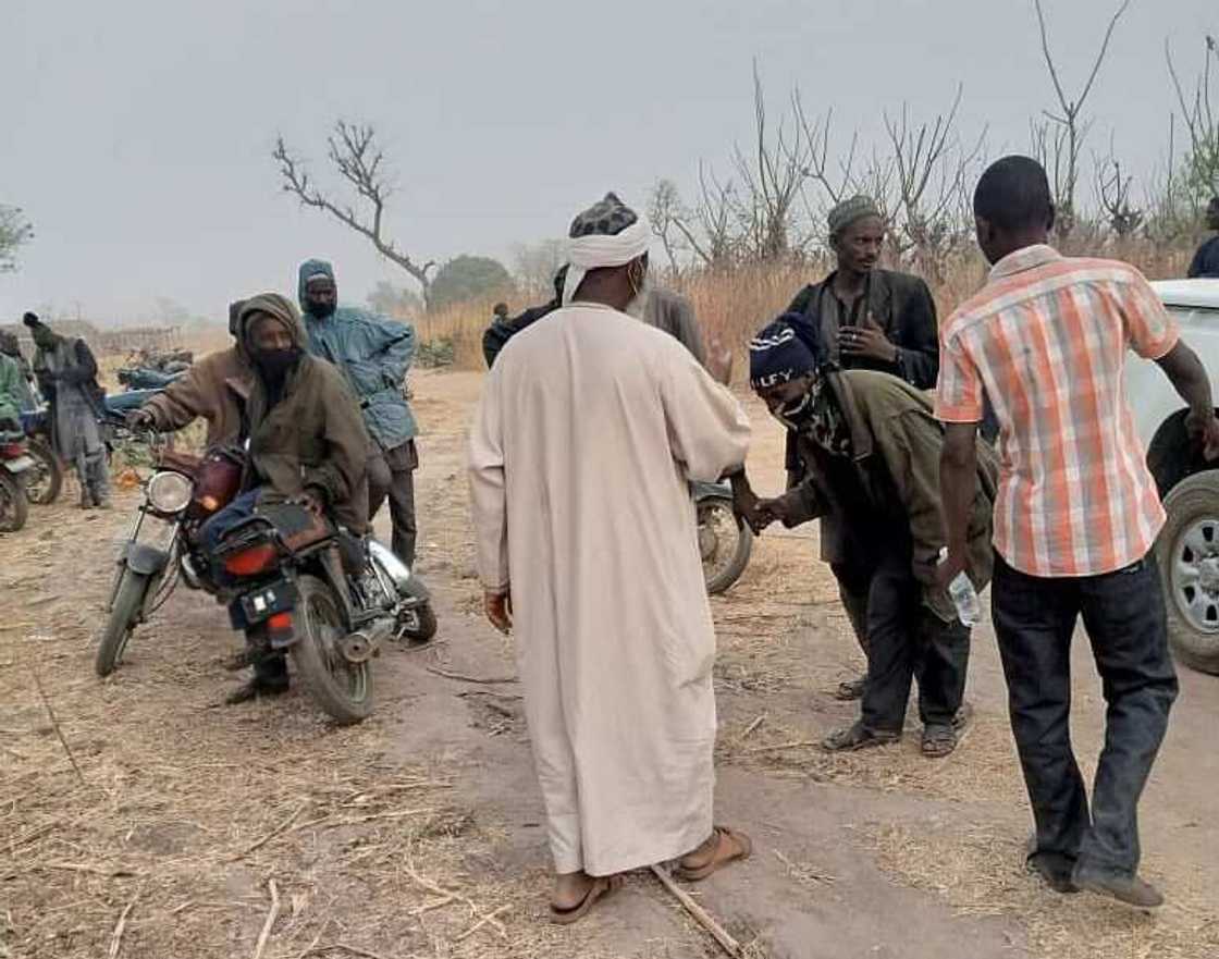 Ta yiwu a sako dalibai da ma'aikatan GSSS Kagara yau Lahadi, in ji Gumi Ta yiwu a sako dalibai da ma'aikatan GSSS Kagara yau Lahadi, in ji Gumi