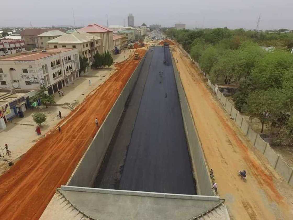 Kyawawan hotunan gada mai hawa 3 da Ganduje ya dandasawa Kanawa Kyawawan hotunan gada mai hawa 3 da Ganduje ya dandasawa Kanawa