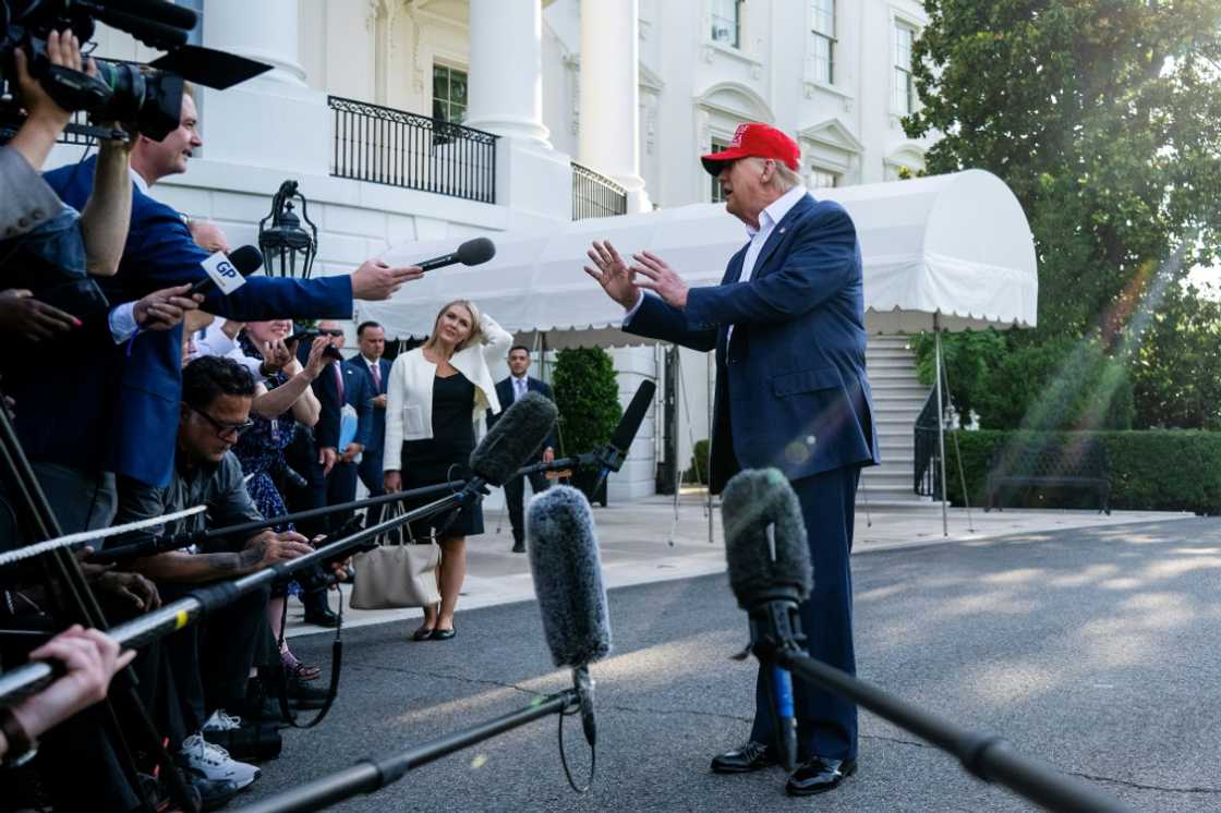 US President Donald Trump unloaded connected  Elon Musk arsenic  helium  near  the White House connected  Tuesday
