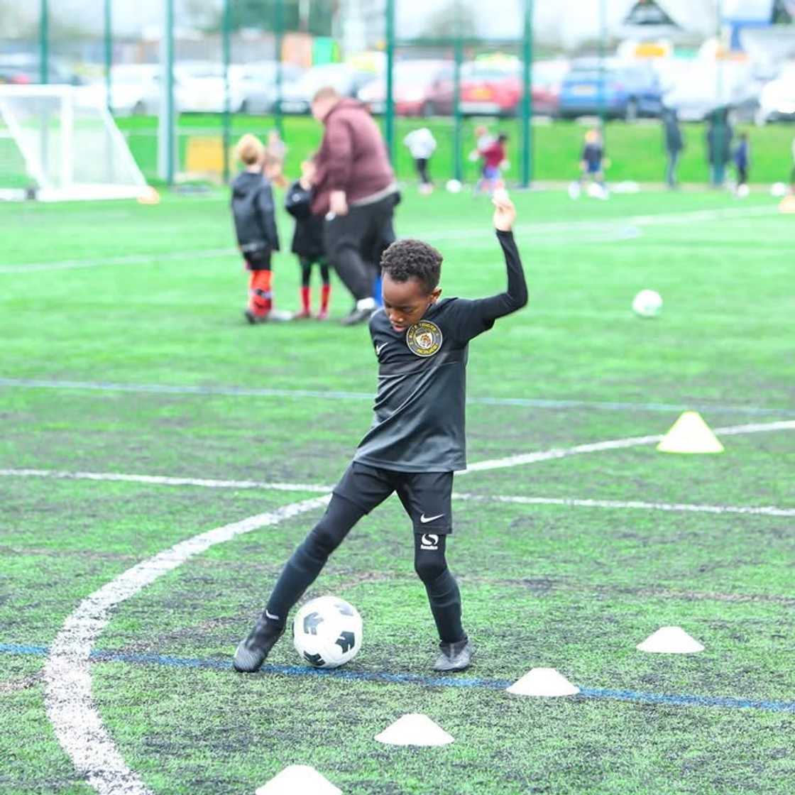 Ethan Ade-Oduwale, Young Nigerian Footballer, English football, English football player, Charlton Academy, Elite Tigers Academy Ethan Ade-Oduwale, Young Nigerian Footballer, English football, English football player, Charlton Academy, Elite Tigers Academy