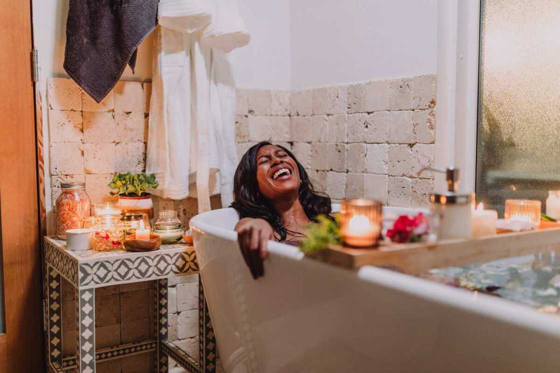 Biblical meaning of bathing in a dream Biblical meaning of bathing in a dream