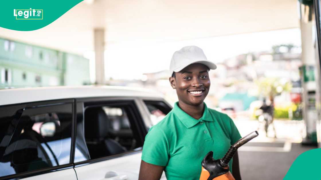 Filling stations increase petrol prices Filling stations increase petrol prices