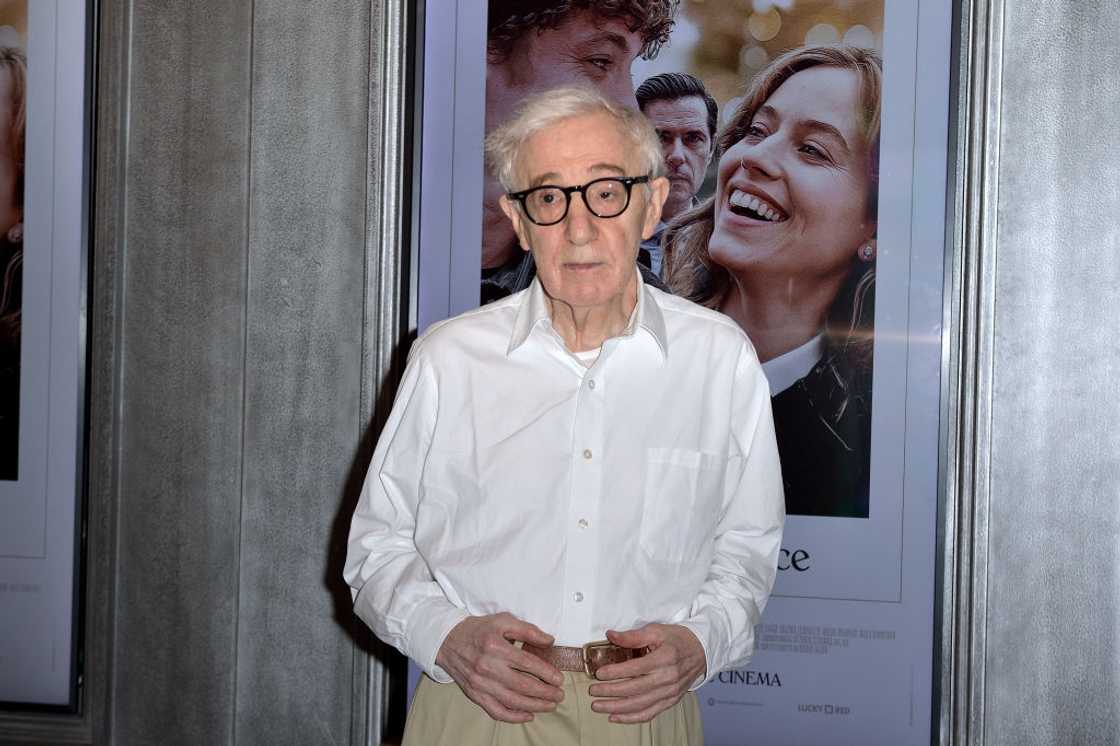 Woody Allen pose at the photo call