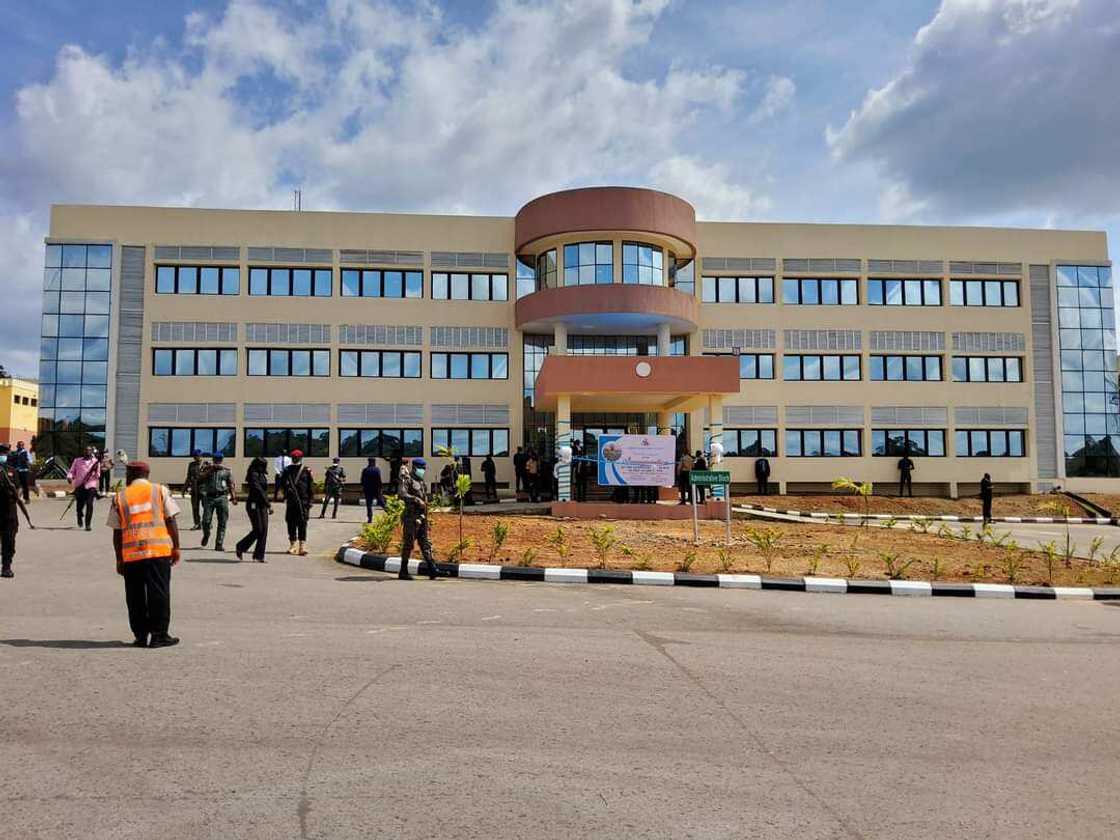 FG, South East governors, others commend Ugwuanyi’s support for FRSC Academy