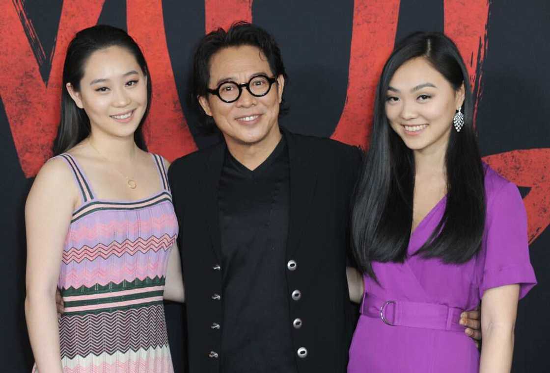 Jet Li, Jada, and Jane at the premiere of Disney's "Mulan" at Dolby Theatre Jet Li, Jada, and Jane at the premiere of Disney's "Mulan" at Dolby Theatre
