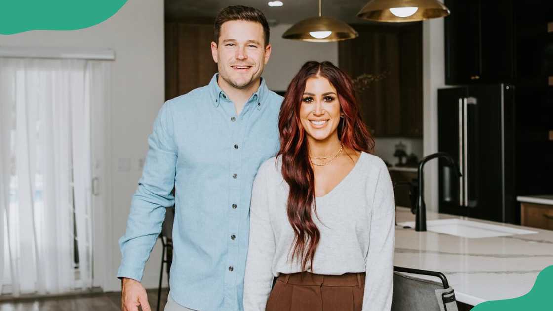 Cole and Chelsea Deboer in Down Home Fab. Cole and Chelsea Deboer in Down Home Fab.