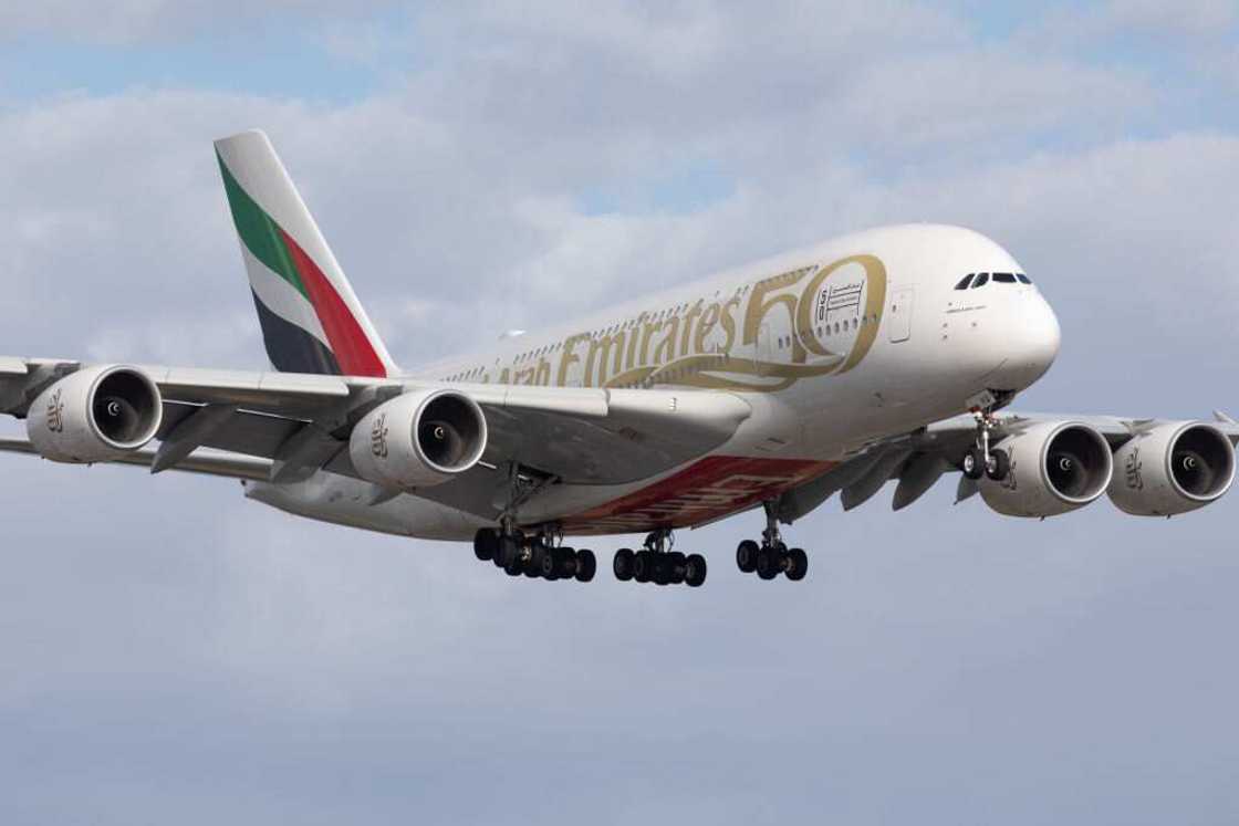 Emirate airline suspends flights to Nigeria Emirate airline suspends flights to Nigeria