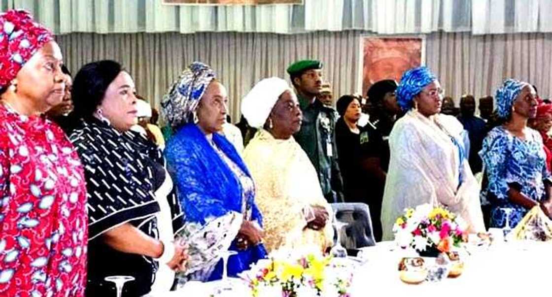 Aisha Buhari meets Patience Jonathan as late Maryam Babangida is celebrated Aisha Buhari meets Patience Jonathan as late Maryam Babangida is celebrated