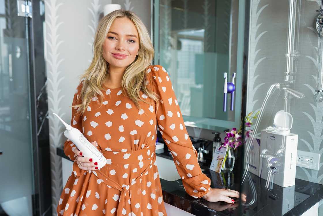 Natalie Alyn Lind attends SmileDirectClub at TMG's Pre-Oscars lounge party at The Beverly Hilton Hotel in Beverly Hills