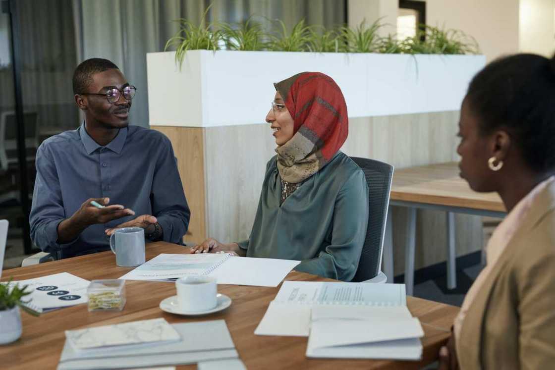 duties and qualities of a public relations officer duties and qualities of a public relations officer