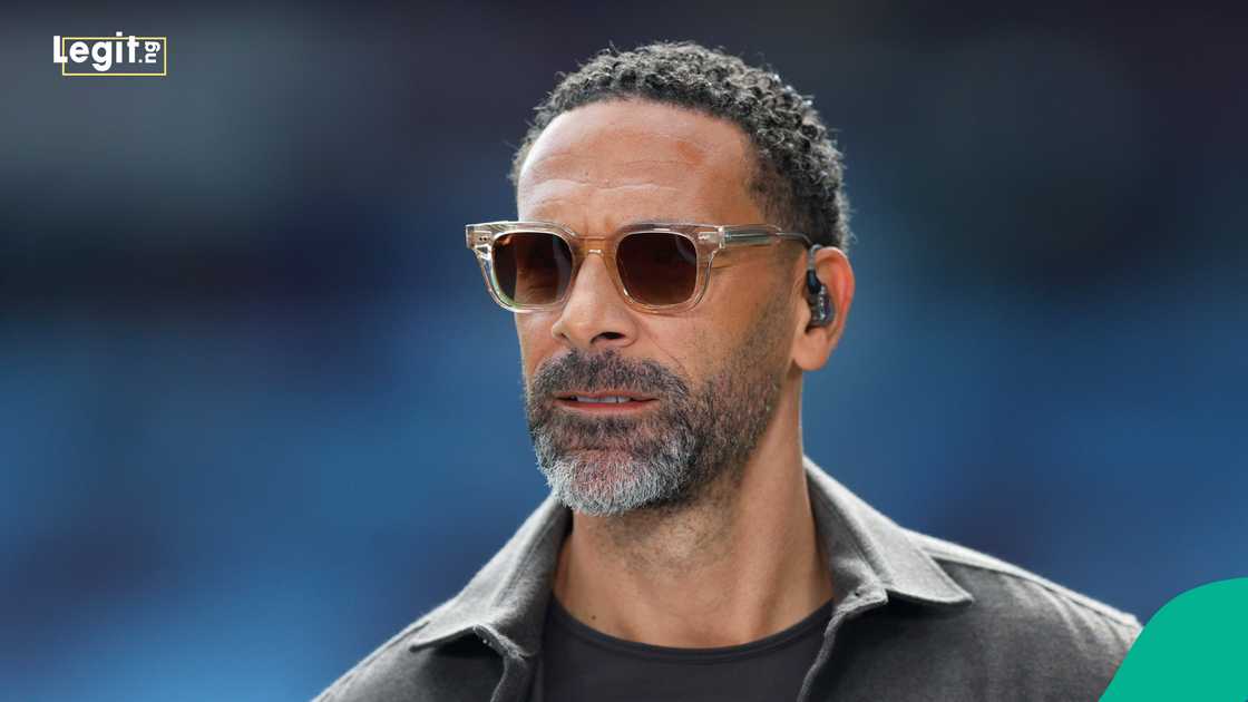 Manchester United, Rio Ferdinand, Aston Villa, Fulham, England. Manchester United, Rio Ferdinand, Aston Villa, Fulham, England.