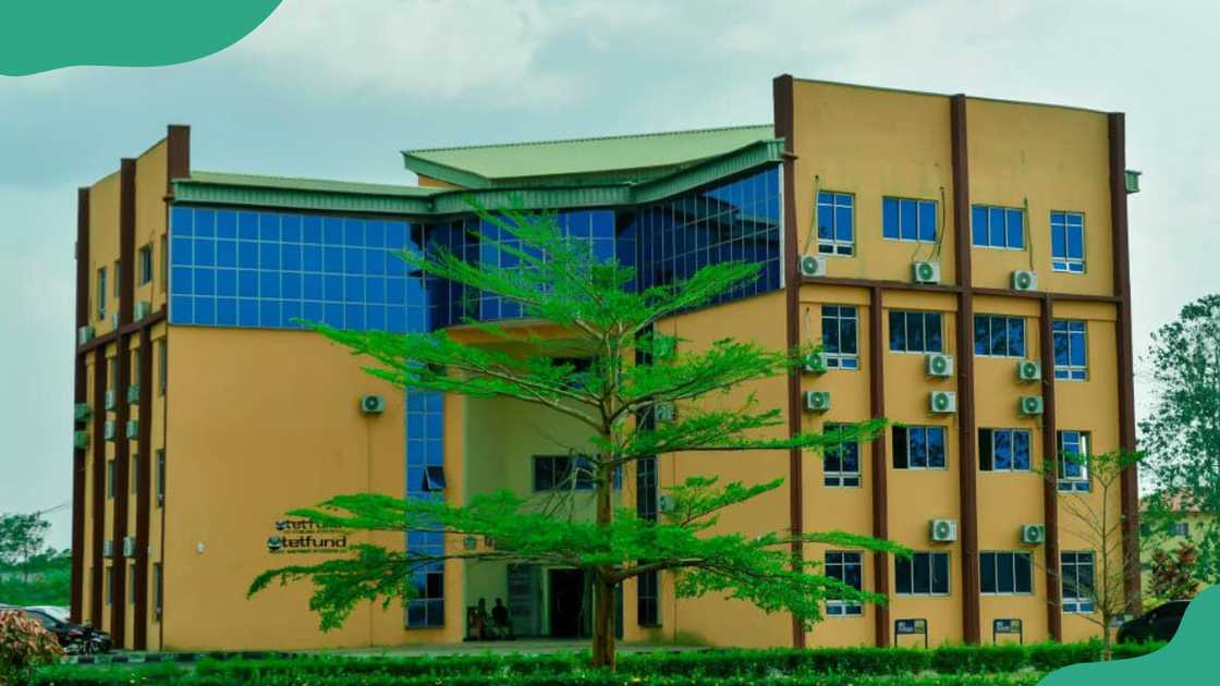 Tai Solarin University of Education building. Tai Solarin University of Education building.