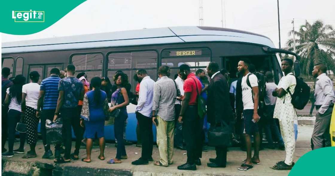 Commuters in six states report no change in transport costs