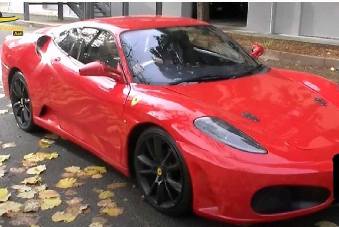 Fake Ferrari Fake Ferrari