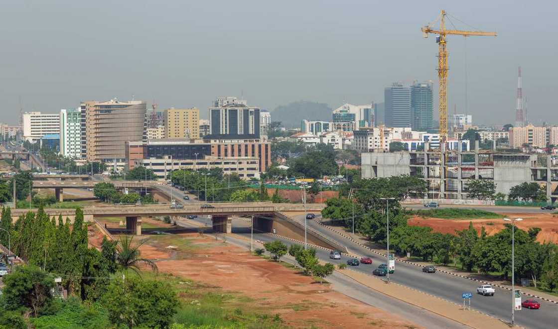 What are the two biggest cities in Nigeria as of 2023?