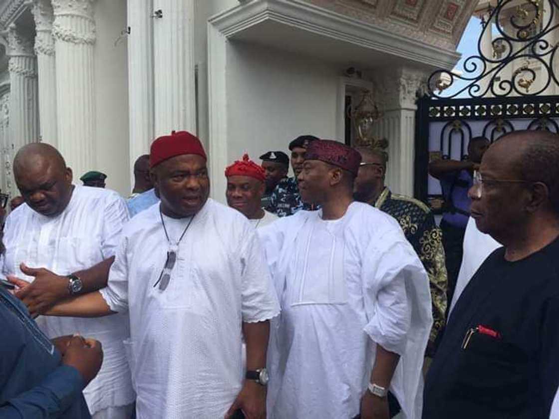 Wata sabuwa: An garkame fadar gwamnatin jahar Imo bayan hukuncin kotun koli daya tsige gwamnan Wata sabuwa: An garkame fadar gwamnatin jahar Imo bayan hukuncin kotun koli daya tsige gwamnan