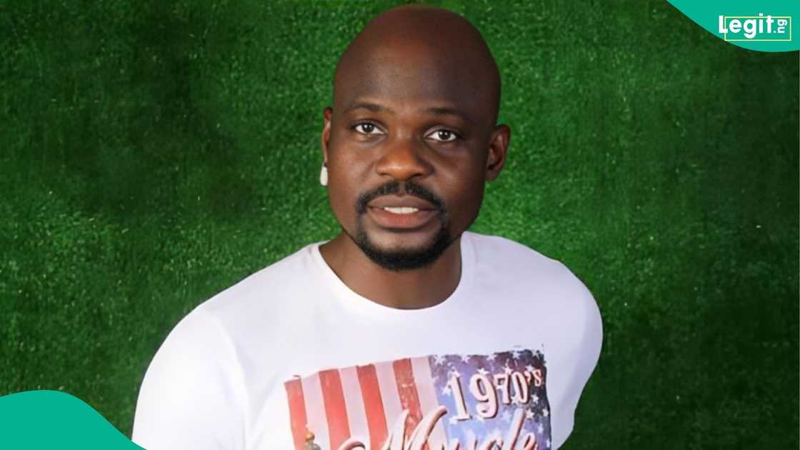 Baba Ijesha beams with joy as well-wishers celebrate him with a massive rain of naira notes in a viral video clip Baba Ijesha beams with joy as well-wishers celebrate him with a massive rain of naira notes in a viral video clip