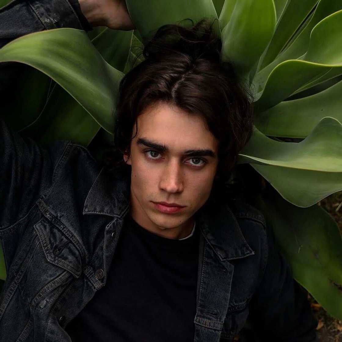 Deaken Bluman ethnicity Deaken Bluman ethnicity