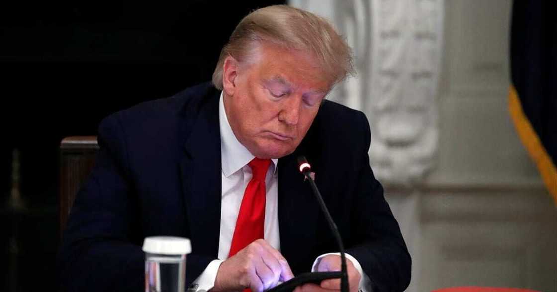 Yanzu-yanzu: An rufe shafin Trump na Twitter, an yi barazanar dakatar da shi Yanzu-yanzu: An rufe shafin Trump na Twitter, an yi barazanar dakatar da shi