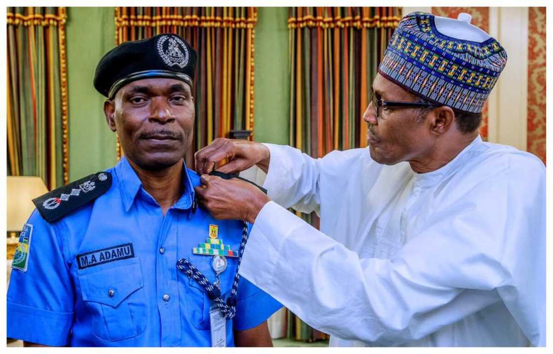 An yi garkuwa da Hakimin Yakila, Malamar jinya da wasu yara biyu a jihar Neja An yi garkuwa da Hakimin Yakila, Malamar jinya da wasu yara biyu a jihar Neja