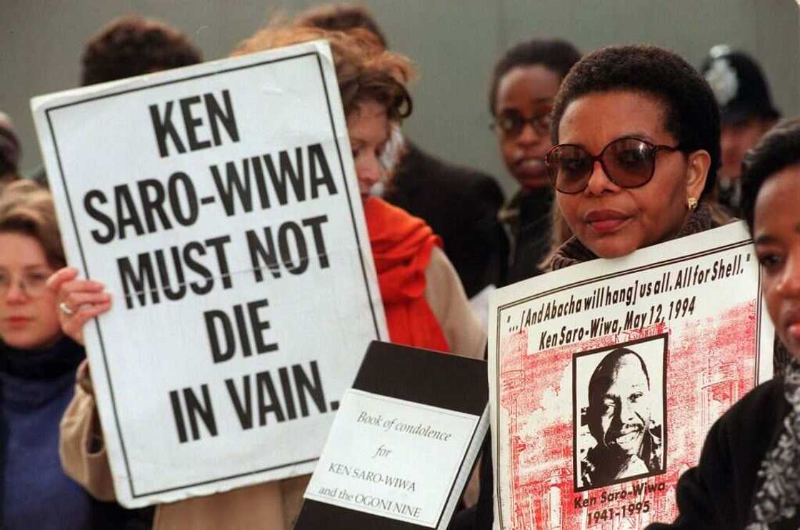 Ken Saro-Wiwa's death, widow of Ken Saro-Wiwa Ken Saro-Wiwa's death, widow of Ken Saro-Wiwa