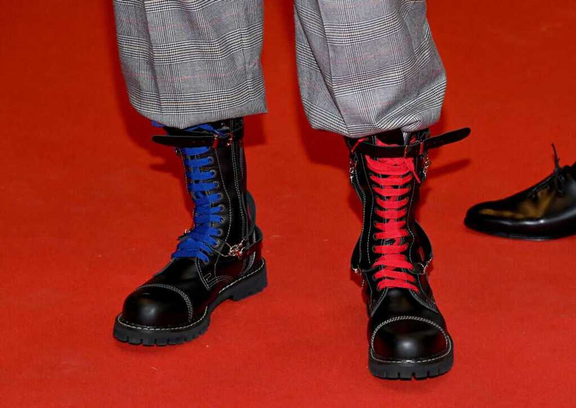 Joeystarr: biographie, films, âge, photos, tout sur le "jaguar" Joeystarr: biographie, films, âge, photos, tout sur le "jaguar"