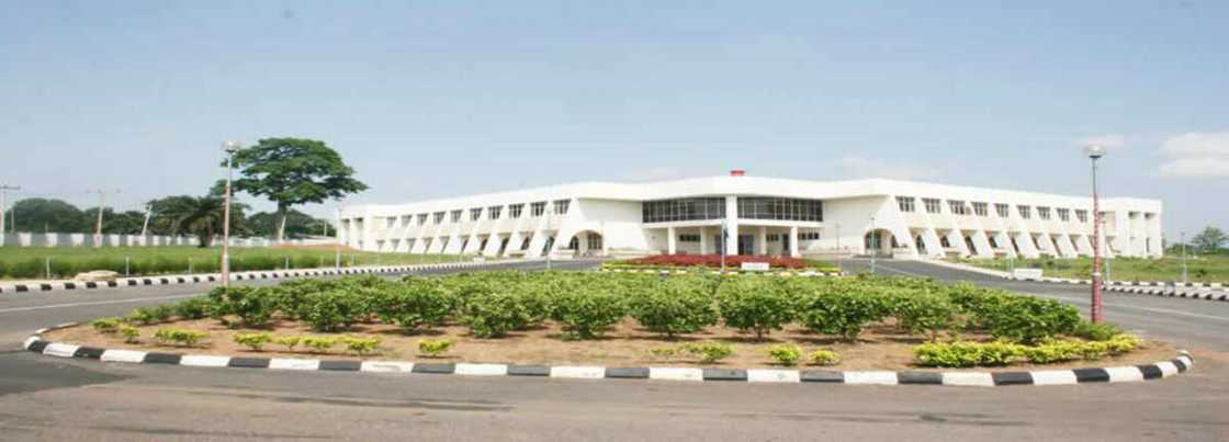 Igbinedion University Igbinedion University