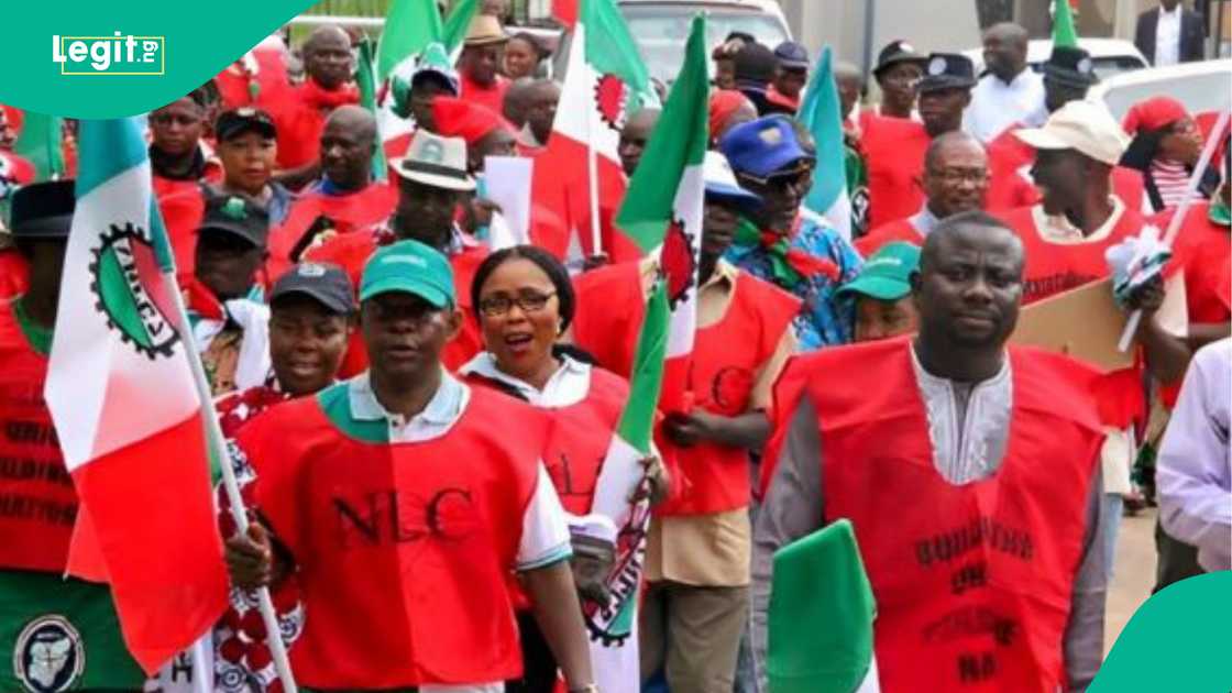 NLC ta bukaci gwamnan Legas ya kara albashin ma'aikata daga N85,000 zuwa N150,000 NLC ta bukaci gwamnan Legas ya kara albashin ma'aikata daga N85,000 zuwa N150,000