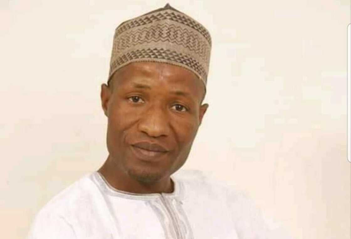 'Yan bindiga sun sheke ma'aikacin jinyan MSF da wasu mutum 2 a Zamfara 'Yan bindiga sun sheke ma'aikacin jinyan MSF da wasu mutum 2 a Zamfara