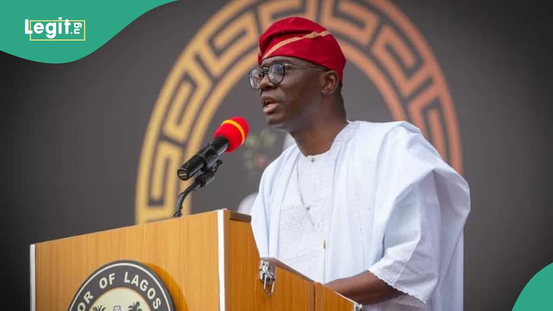 Video: Lagos govt destroy shrine built close to the road Video: Lagos govt destroy shrine built close to the road
