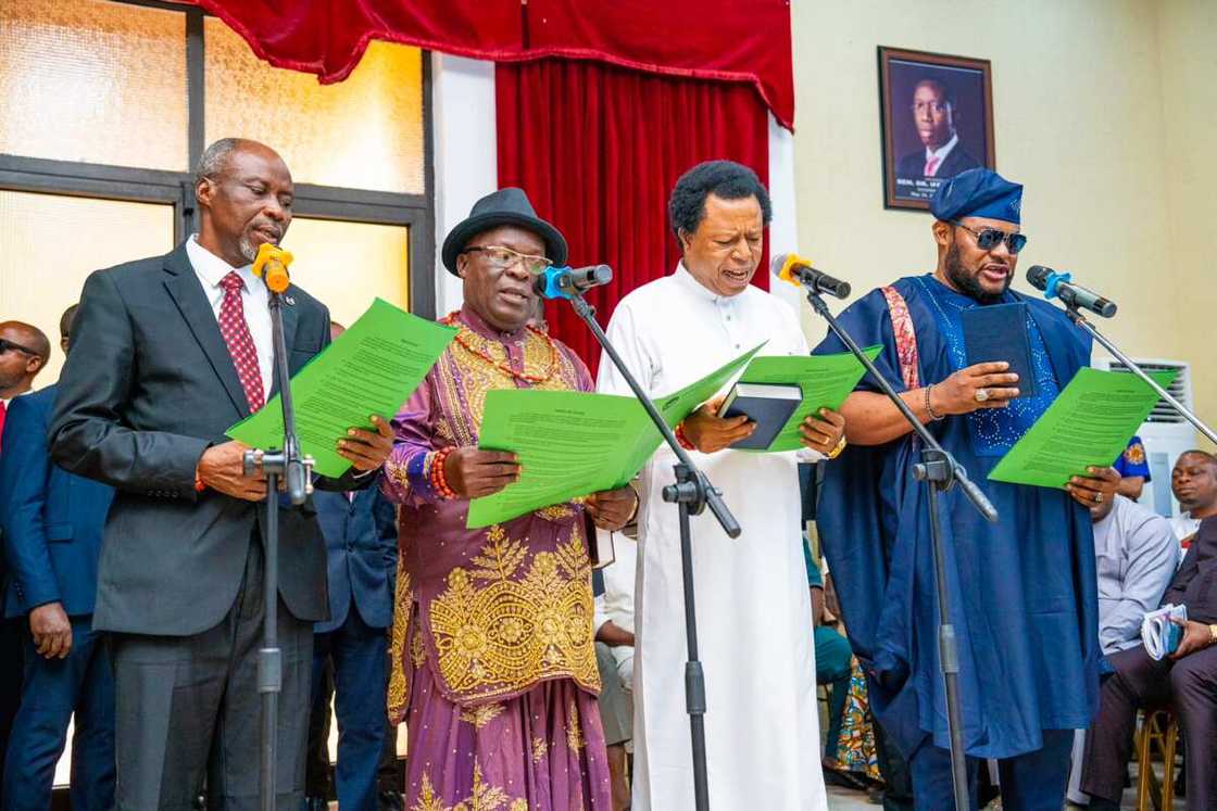 Masu ba Sheriff Oborevwori shawara Masu ba Sheriff Oborevwori shawara