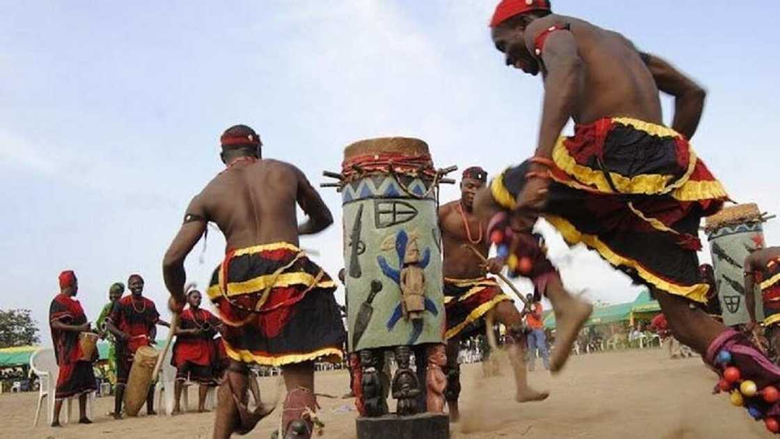 Awori: Takaitaccen tarihin kabilar da ta fara zama a jihar Legas Awori: Takaitaccen tarihin kabilar da ta fara zama a jihar Legas