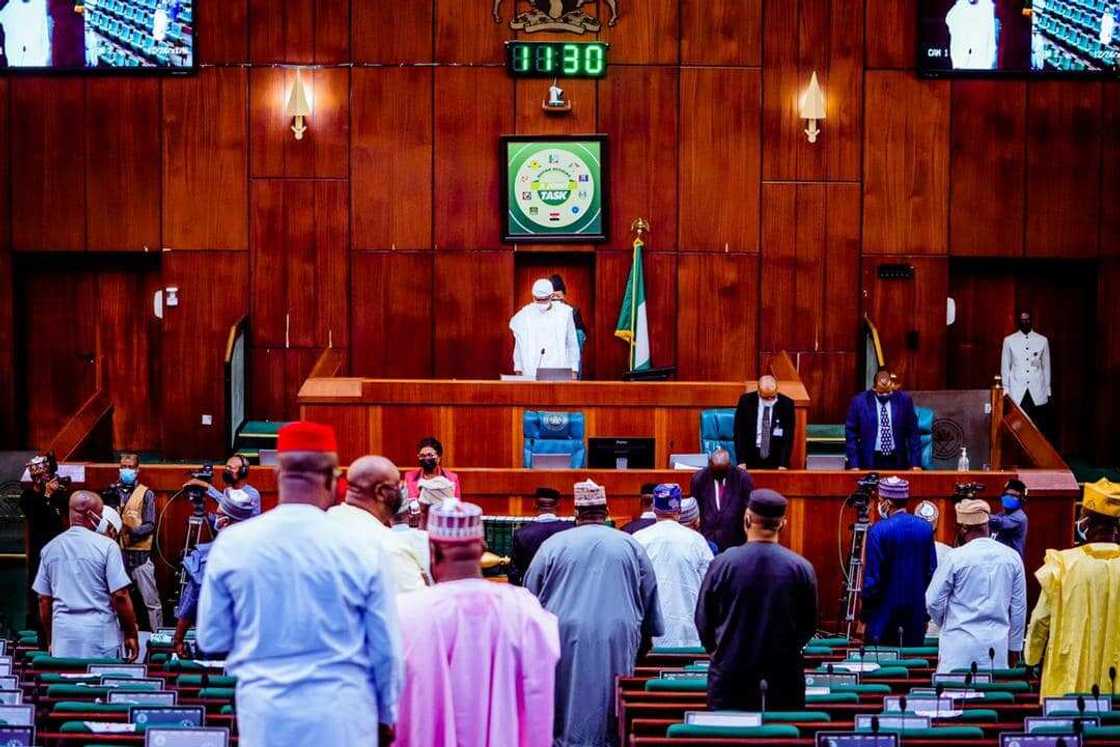 Breaking: Uncertainty as 4 PDP NASS members defect to APC Breaking: Uncertainty as 4 PDP NASS members defect to APC