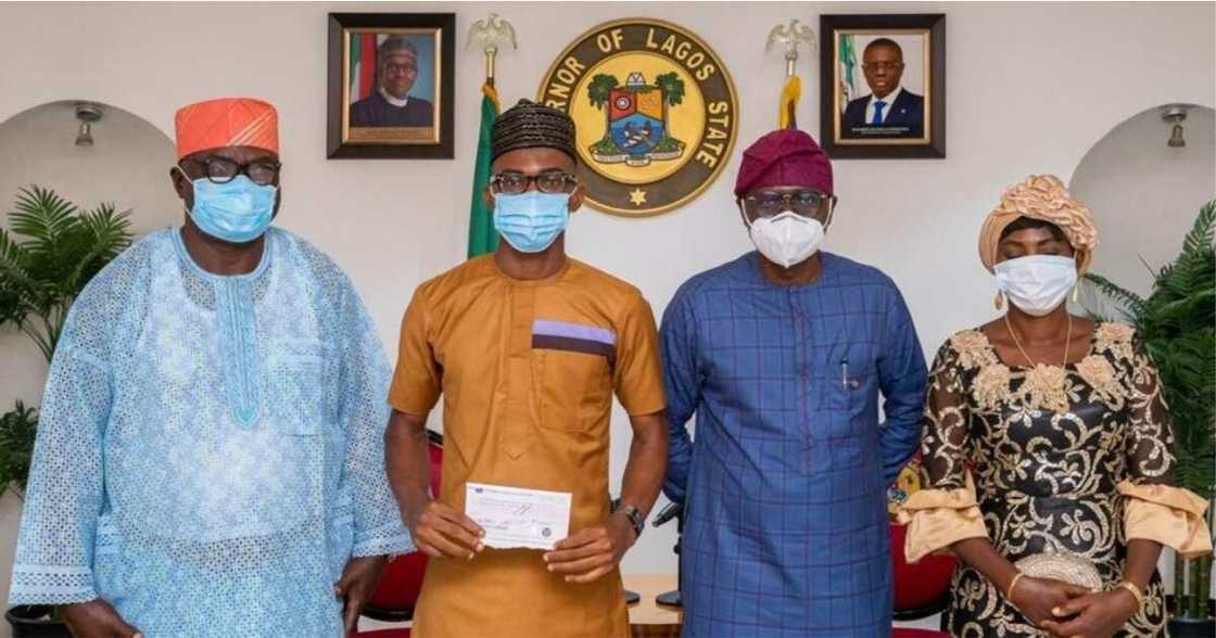 LASU's best graduating student gets N5 million from Sanwo-Olu LASU's best graduating student gets N5 million from Sanwo-Olu