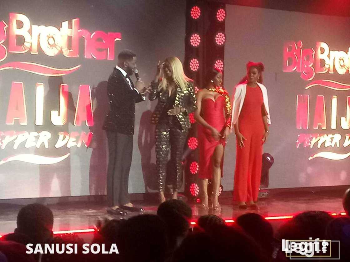 LIVE UPDATES LIVE UPDATES