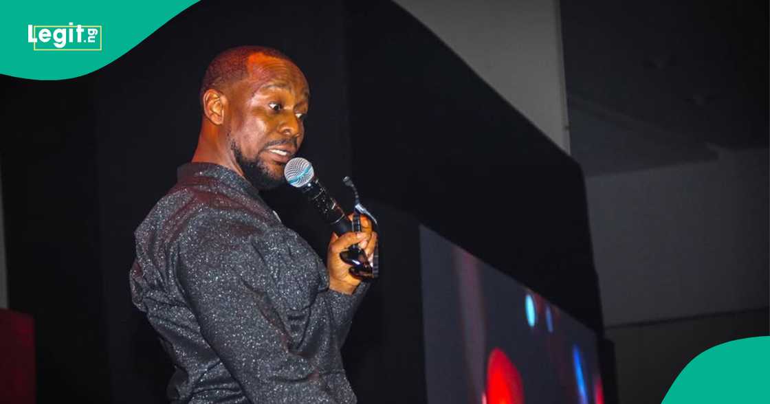 Ushbebe reacts to 2baba's relationship drama. Ushbebe reacts to 2baba's relationship drama.