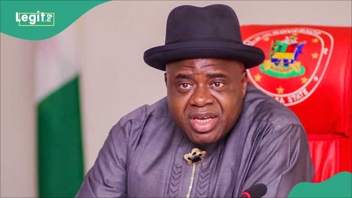 Gwamna Diri ya ce ba zai tilastawa mataimakinsa ba Gwamna Diri ya ce ba zai tilastawa mataimakinsa ba